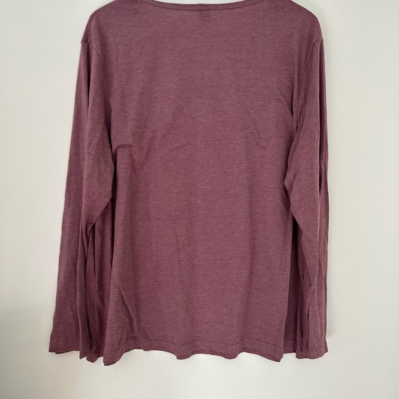 SHEIN Mauve Long Sleeve Tee with Heart Design - Picture 2 of 4